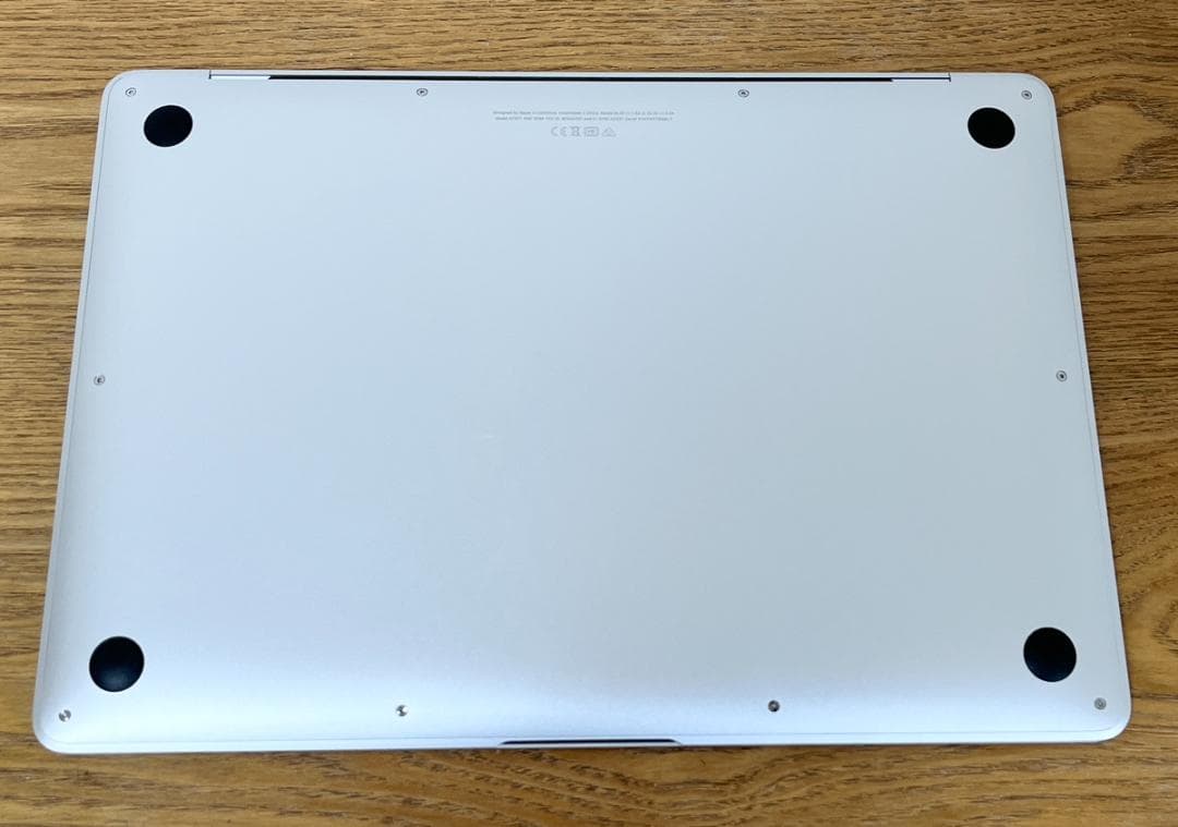 【送料無料】MacBook Air M1 2020 8GB 256GB