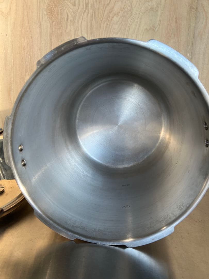 ワンダシェフ 圧力鍋 28cm