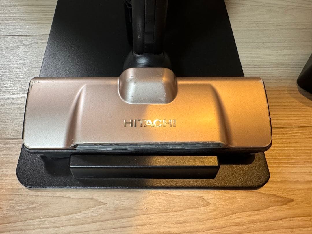 期間限定〜8/23まで　日立 コードレス掃除機 23年製 PV-BHL3000J