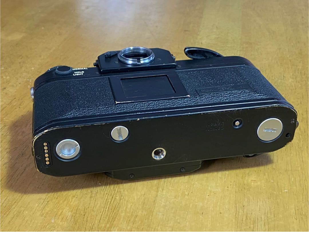 田*中様 【ジャンク品】CANON New F-1 ボディ