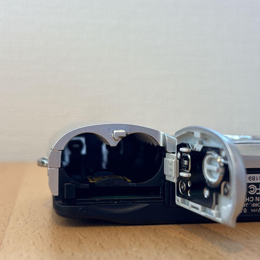 Nikon COOLPIX L30デジタルカメラ