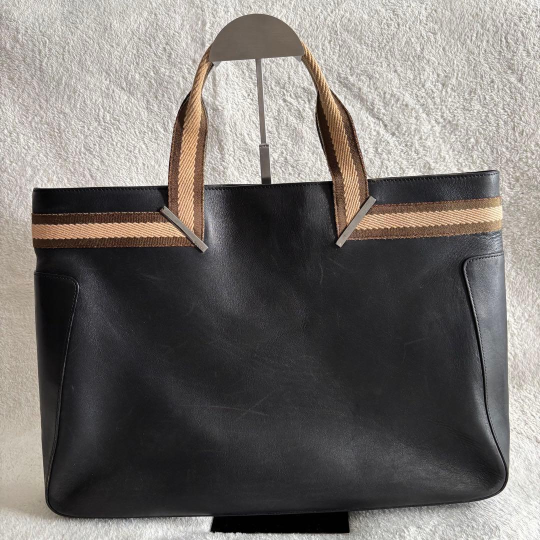 GUCCI グッチ レザー ビジネスバッグ ブラック 本革 黒 鞄 メンズ