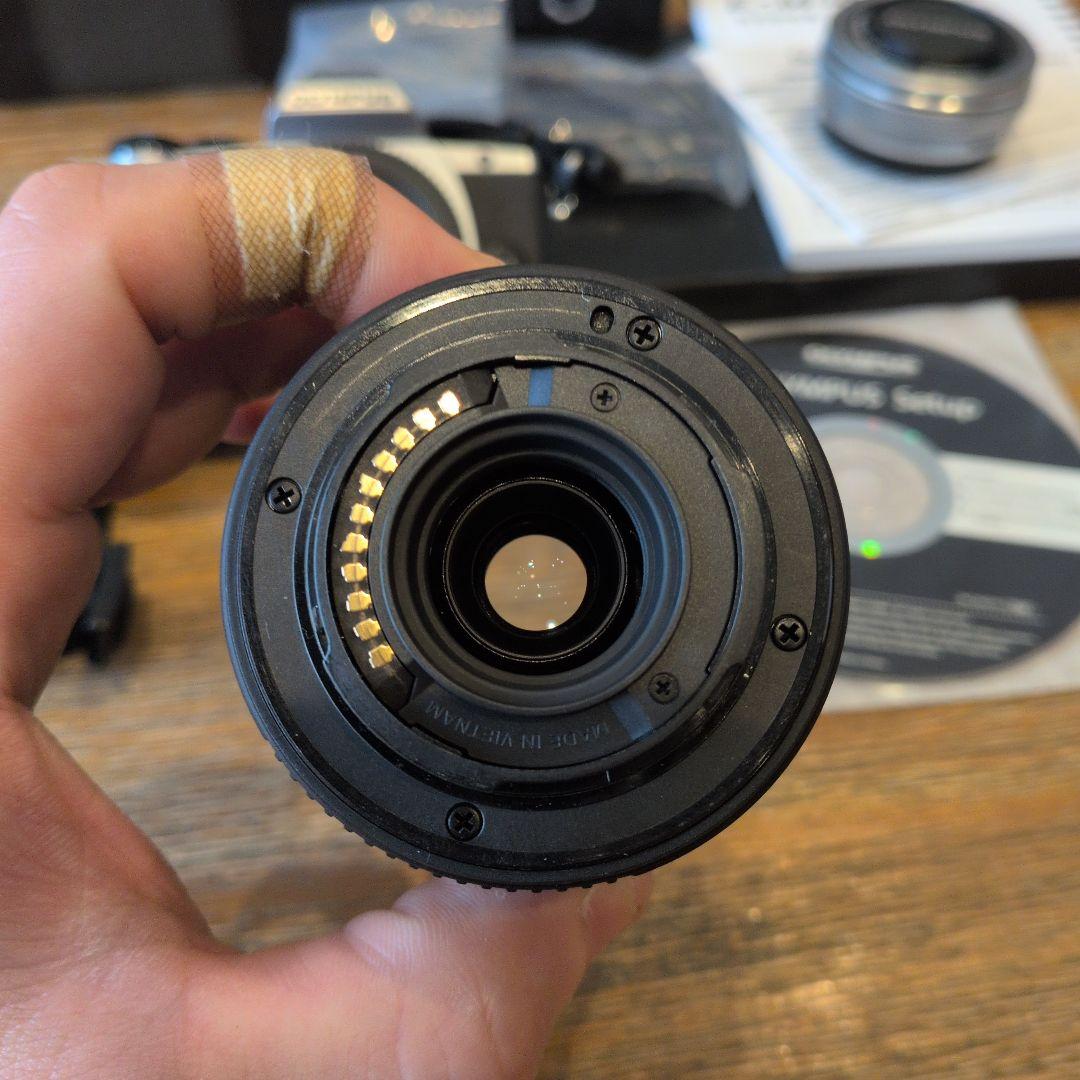 OLYMPUS OM-D E-M10 ミラーレス一眼セット