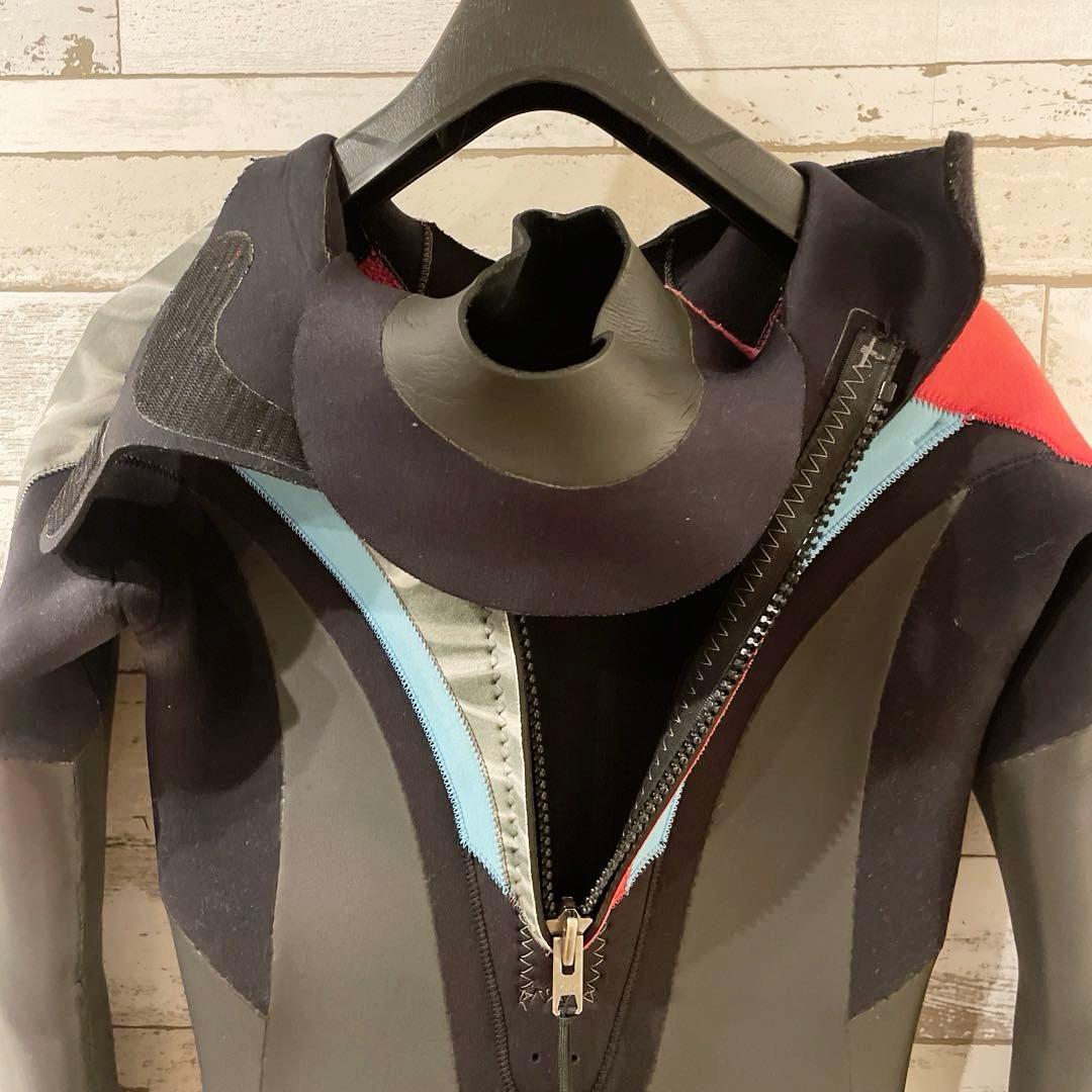 【送料込み】O'NEILL メンズS 160cm 58kg セミドライ 5/3