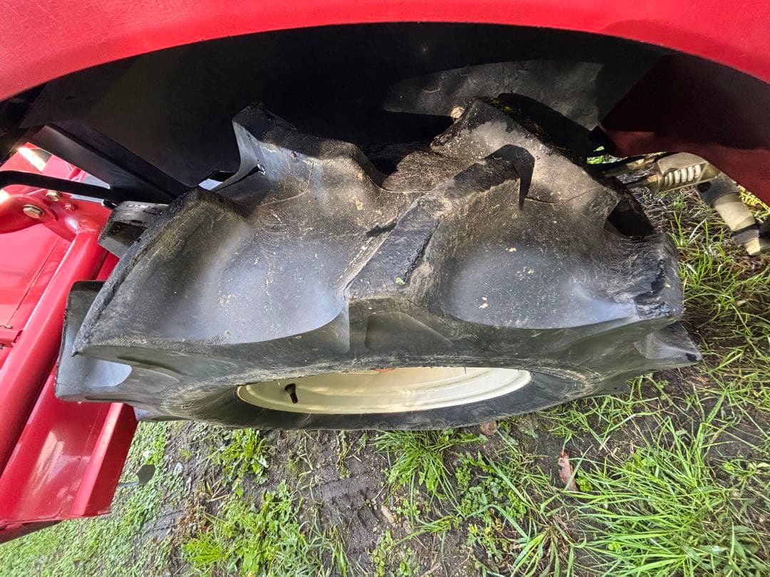 三菱トラクターGF15 アワメーター290h 4WD 水平自動& 耕深自動