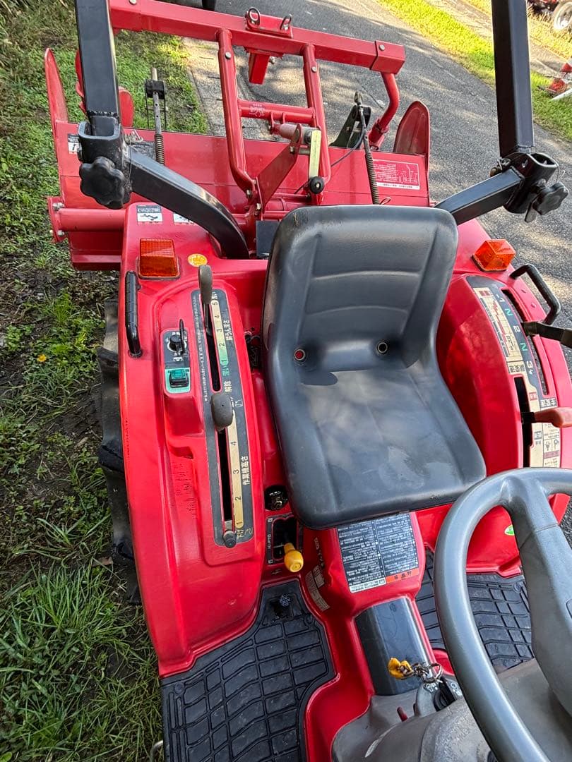 三菱トラクターGF15 アワメーター290h 4WD 水平自動& 耕深自動