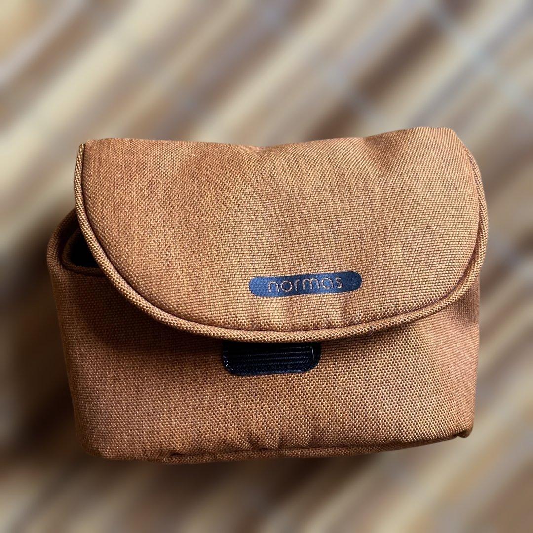 Canon PowerShot SX720 HS 本体と付属品