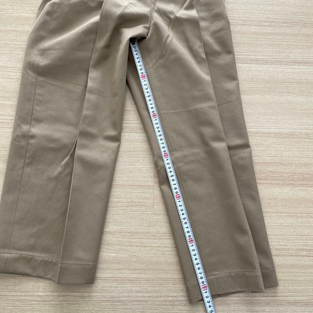 マーガレットハウエル　ベージュ プリーツ入り チノパン