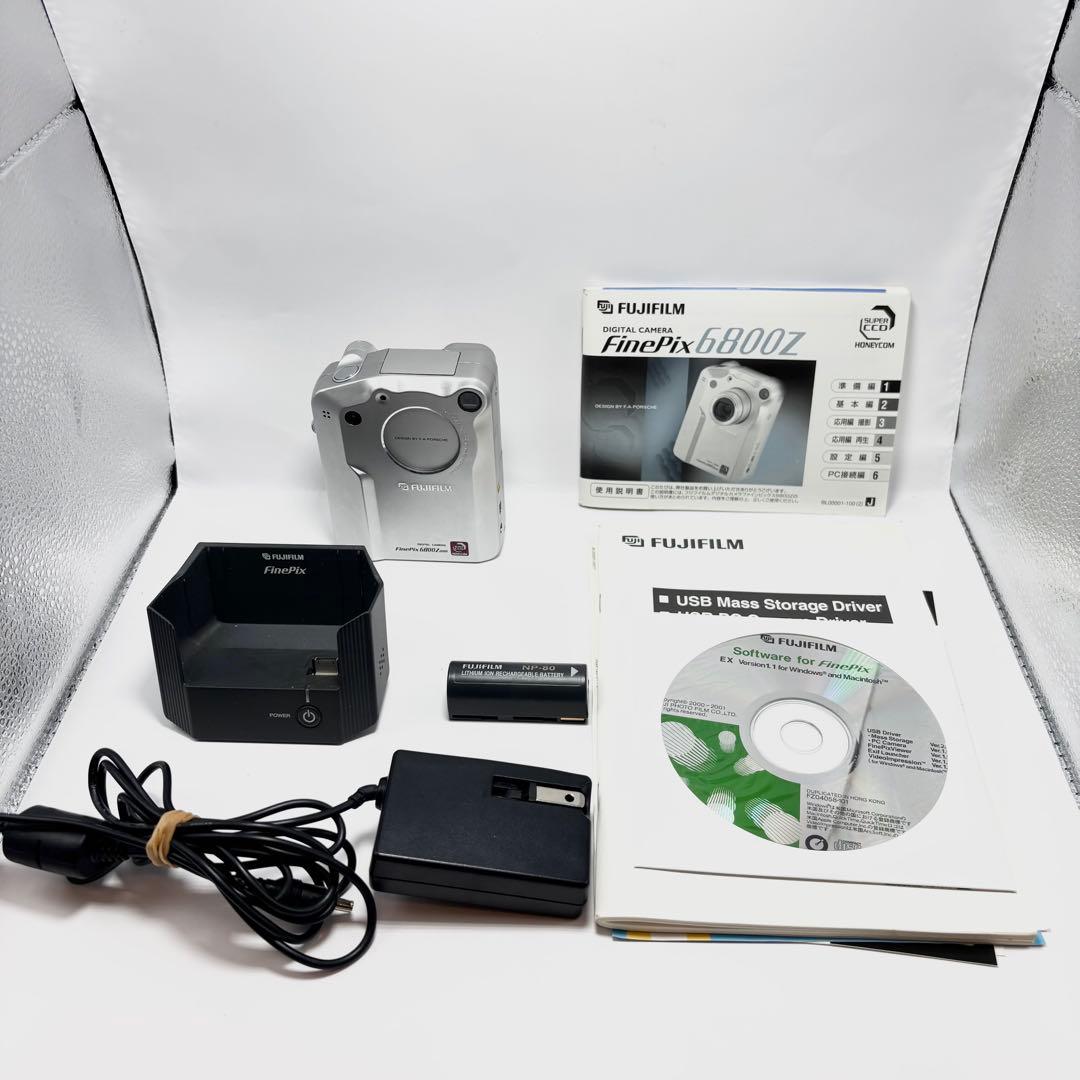 【動作品】【美品】FUJIFILM FinePix 6800Z デジタルカメラ