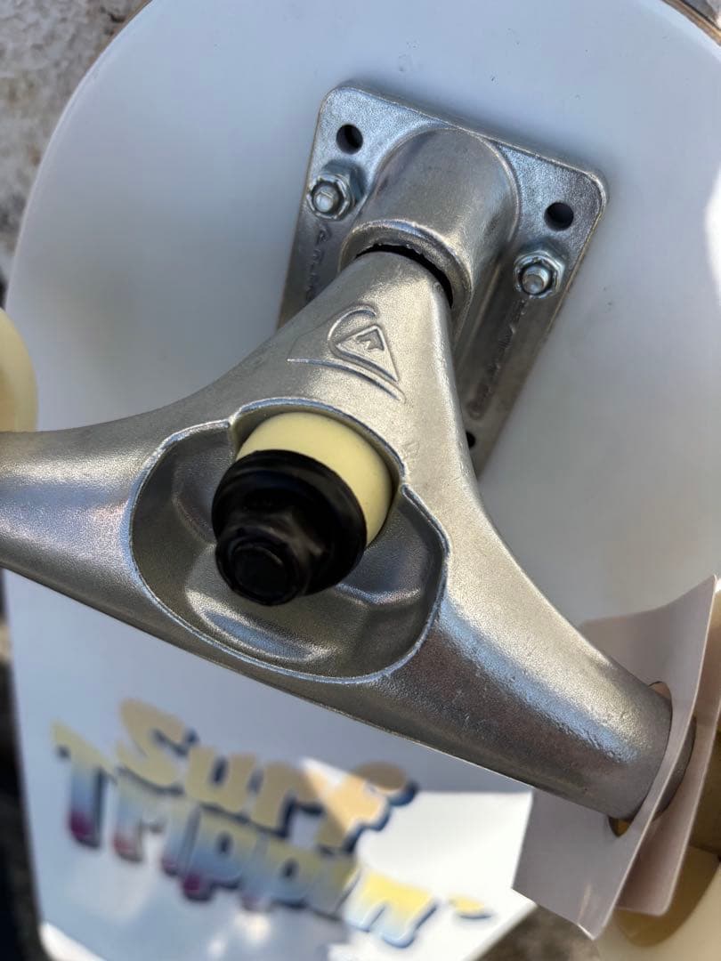 ロキシー　ROXYサーフスケートボード