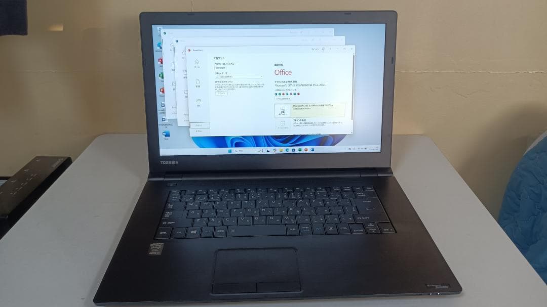 美品ノートパソコンTOSHIBA第五世代Core i5 SSD128Gメモリ8G