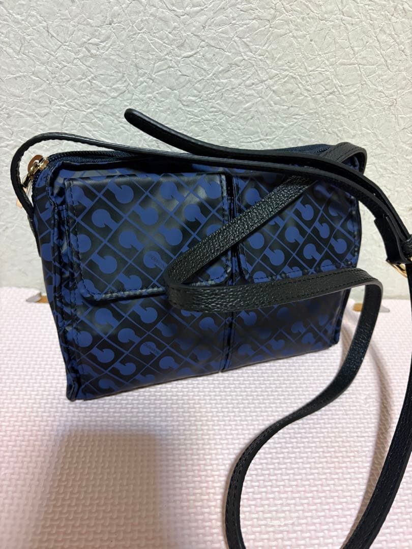 ゲラルディーニ☆ソフティ☆定番人気ポシェット☆☆イタリア☆GHERARDINI