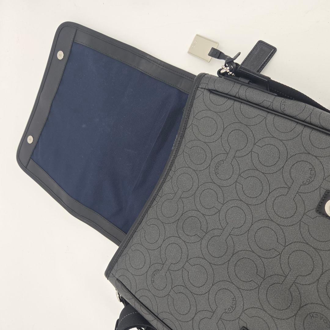 極美品 COACH コーチ ショルダーバッグ オプアート 70262