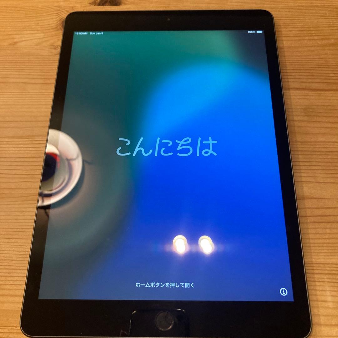 Apple iPad 第７世代wi-fi 32G 【充電ケーブルなし】