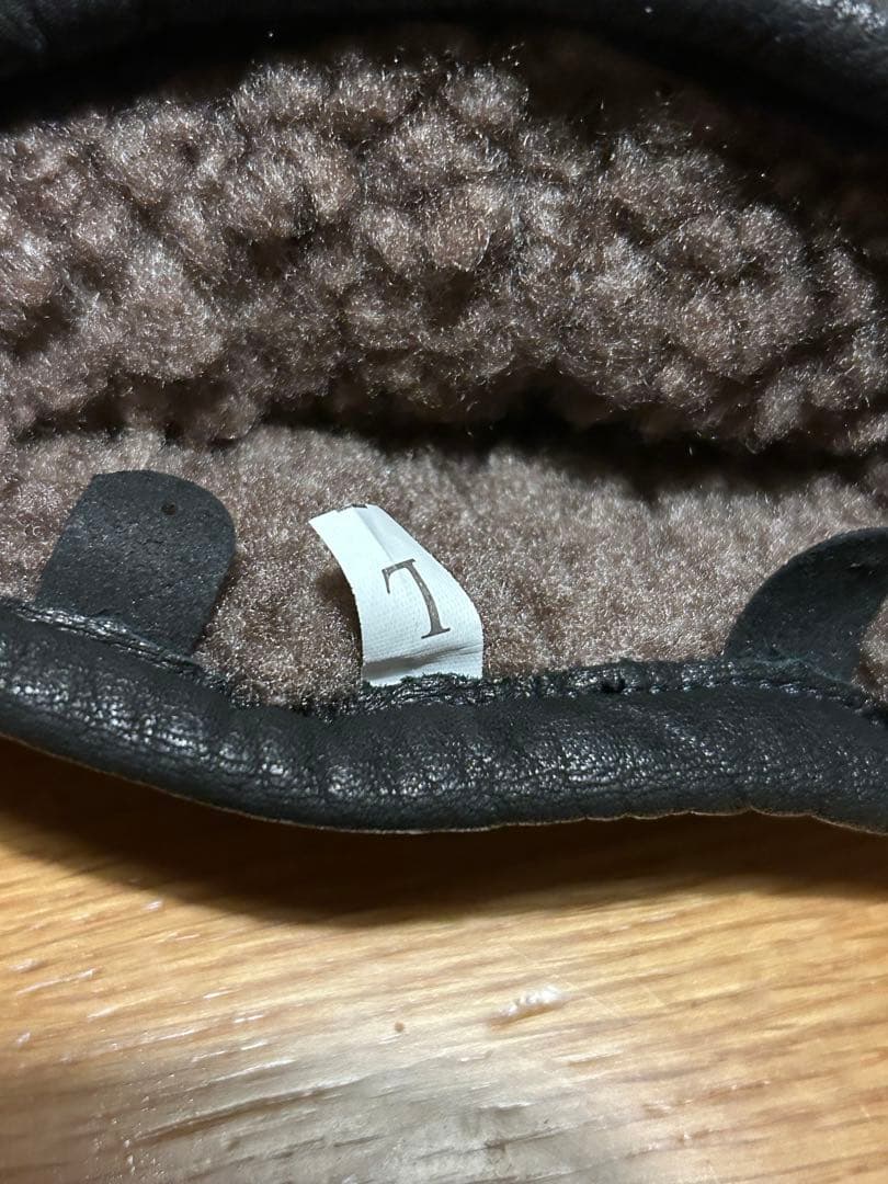 【フランク】　UNCROWD グローブ