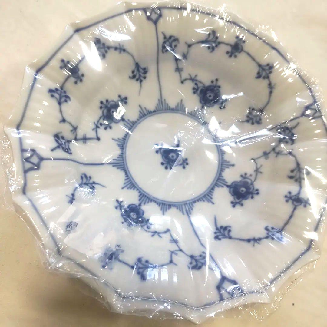 新品 ロイヤルコペンハーゲン ブルーフルーテッド シェルディッシュ