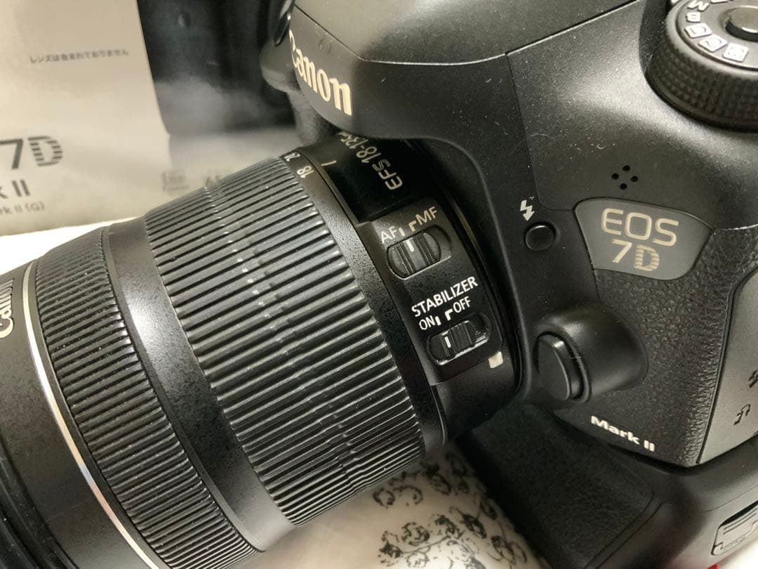 Canon EOS 7D Mark II バッテリグリップ付