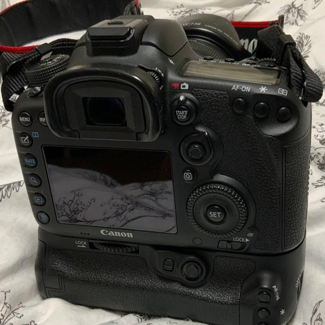 Canon EOS 7D Mark II バッテリグリップ付