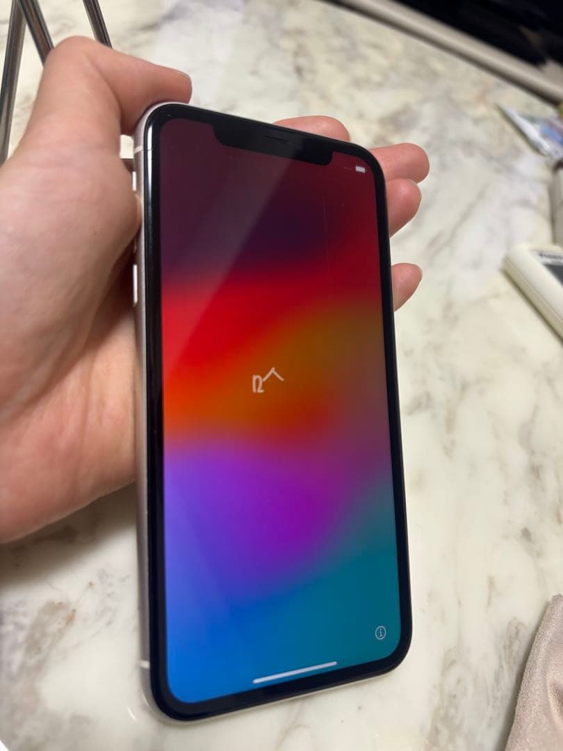 iPhone11 ホワイト64GB SIMフリー