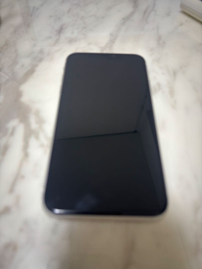 iPhone11 ホワイト64GB SIMフリー