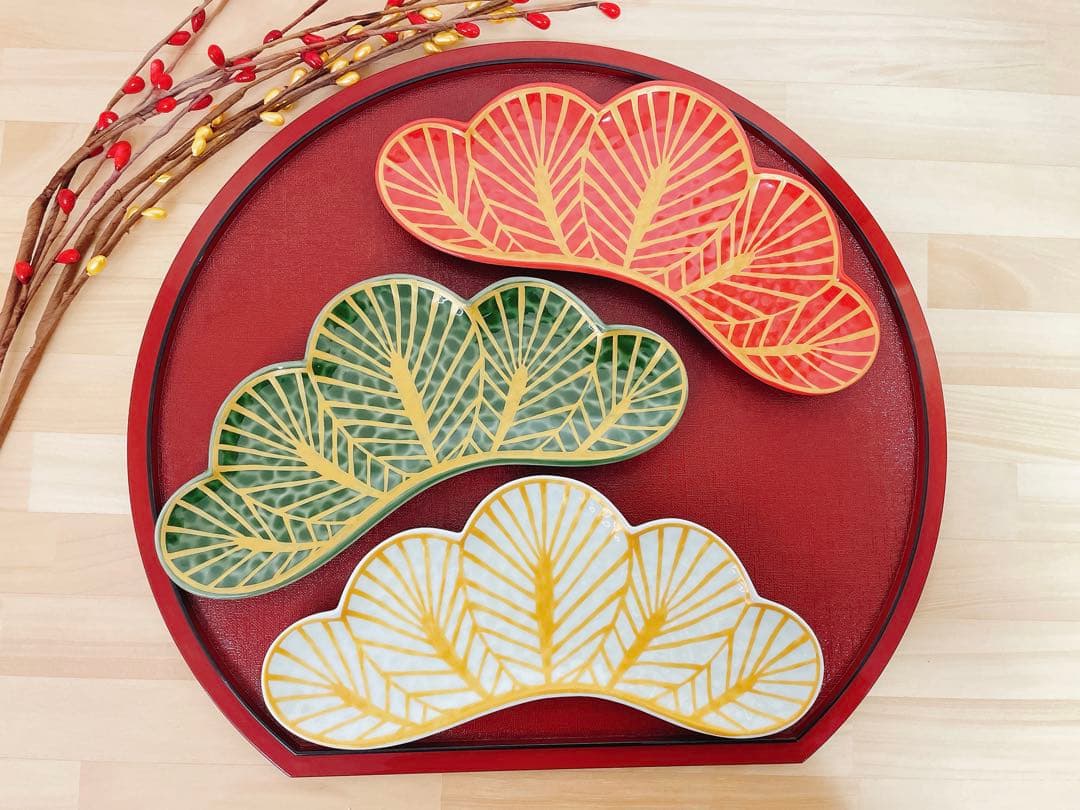 なんなんご依頼品　幸楽窯　錦金松葉形前菜皿　茶緑金　白金　赤金　6点セット