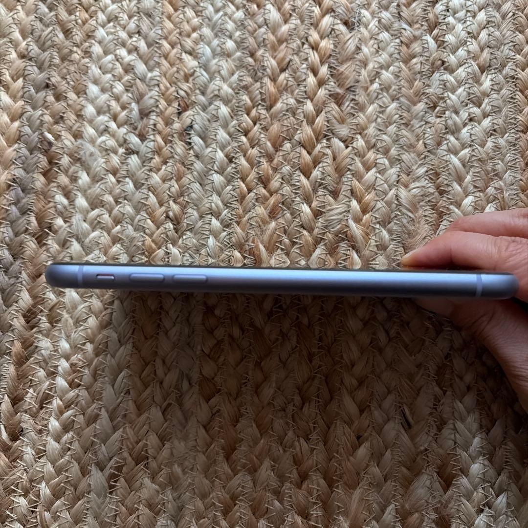 最終価格iPhone11 64GBパープルMWLX2J/A容量74%SIMフリー