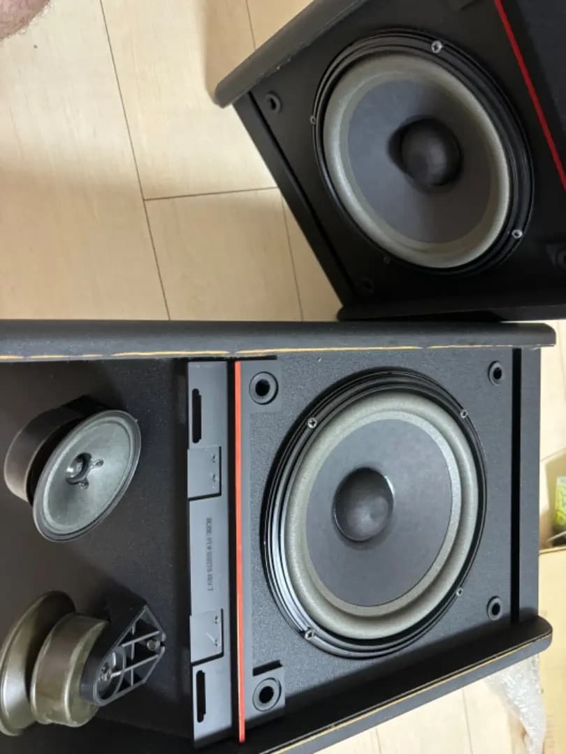 スピーカー・ウーファー BOSE 301AVM