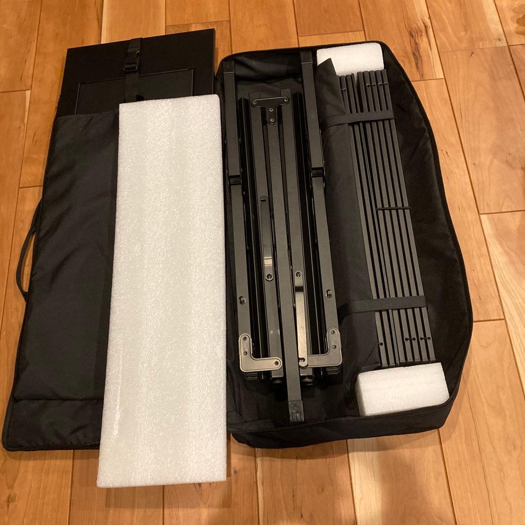 RATEL WORKSウッドパネルテーブル120