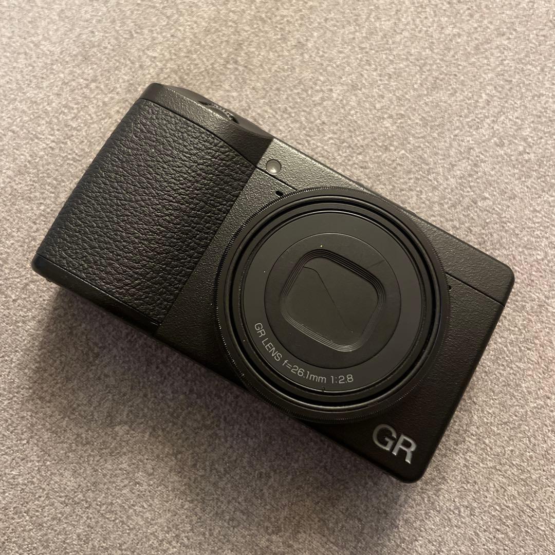 69.RICOH GR IIIx デジタルカメラ