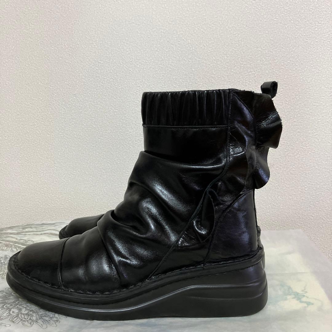 マツオインターナショナル センソユニコ t.b ブラックフリルブーツ23.0