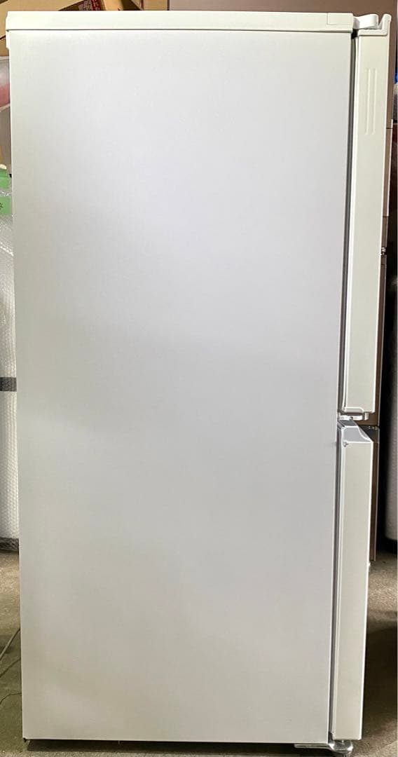 シャープ　ノンフロン冷凍冷蔵庫　SJ-15E9-W 2022年製　152L