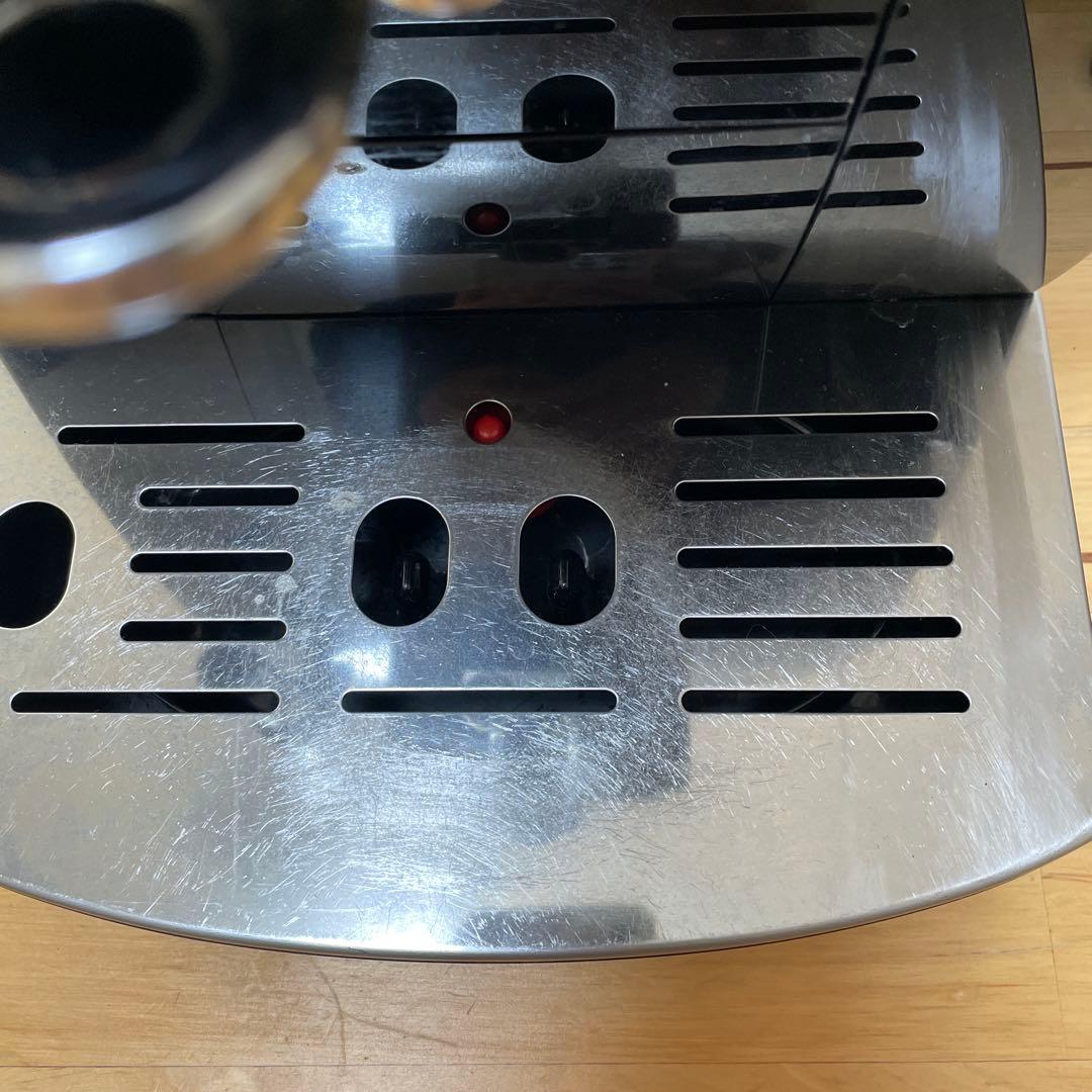 デロンギマグニフィカS コンパクト全自動エスプレッソマシン ECAM23120