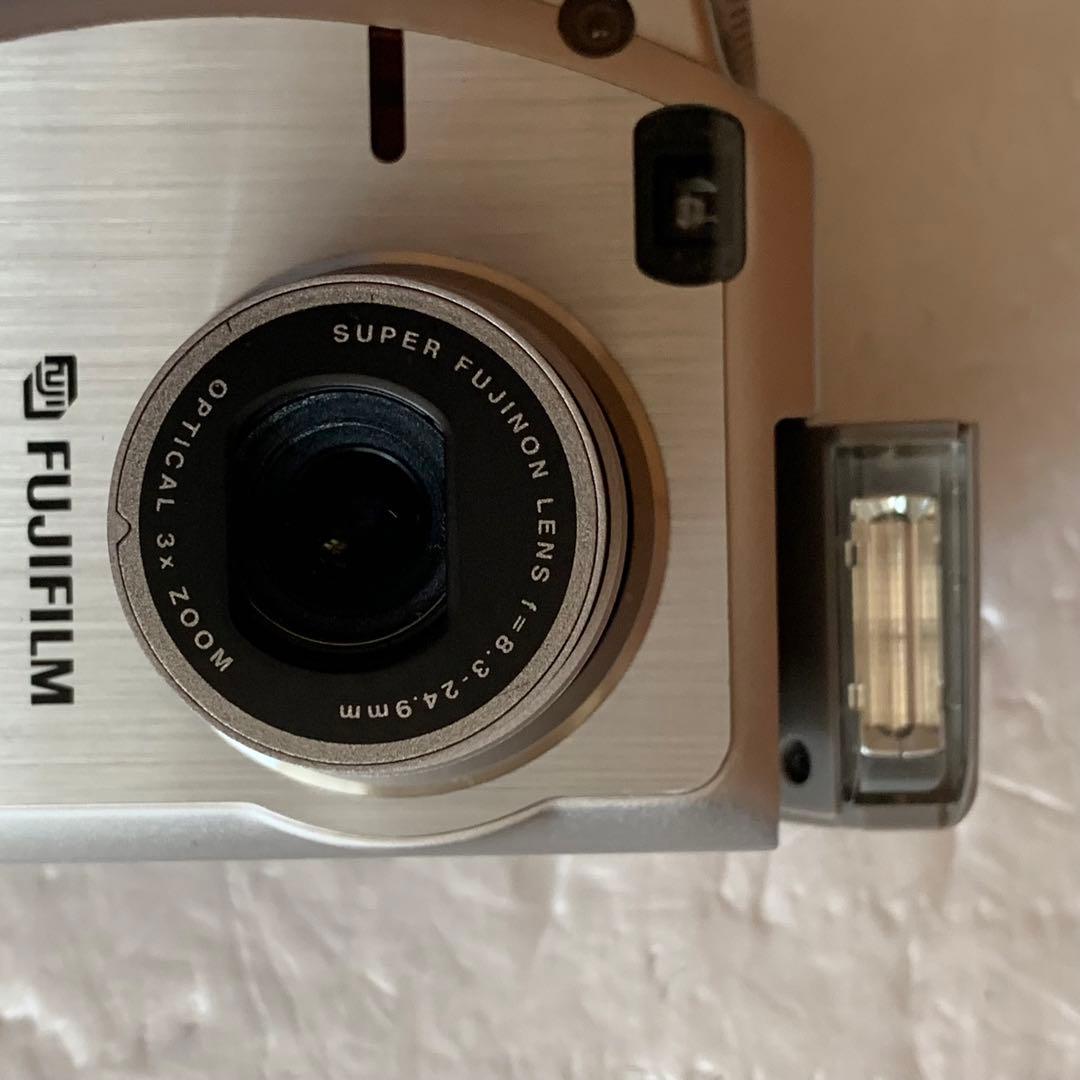 ジャンク FUJIFILM FinePix 4700z