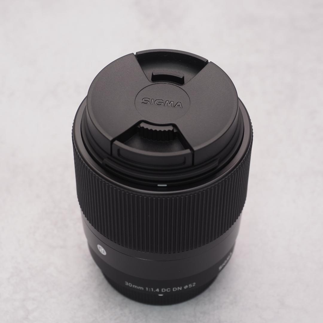 SIGMA 30mm F1.4 DC DN 単焦点レンズ（マイクロフォーサーズ）
