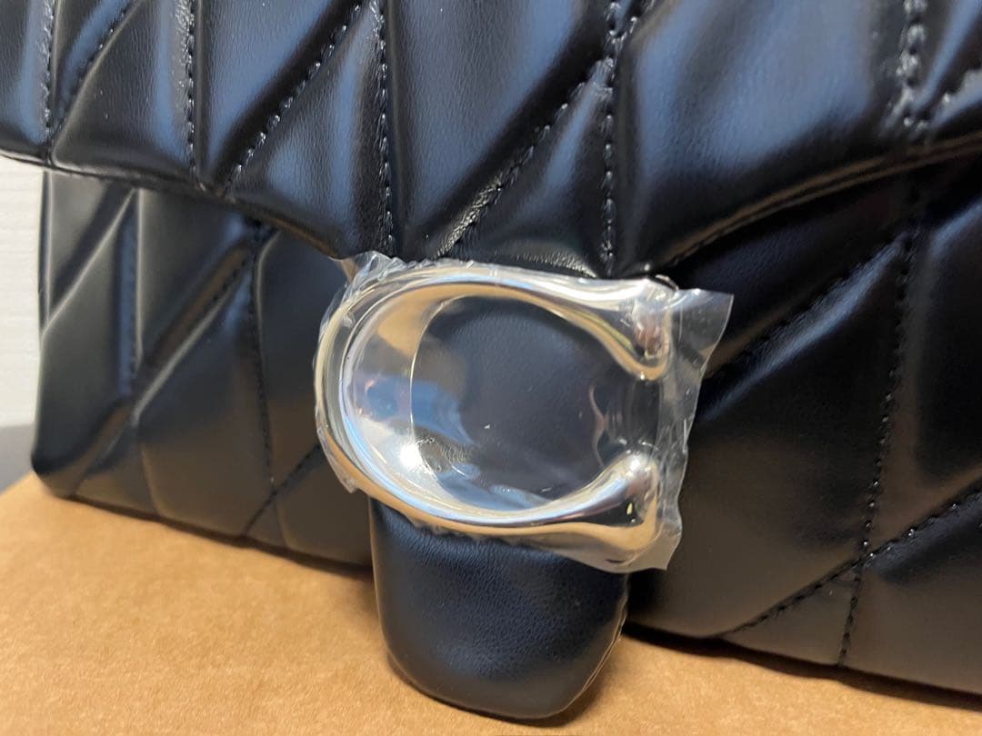 【新品】COACH タビー ショルダー バッグ 26・キルティング　シルバー金具