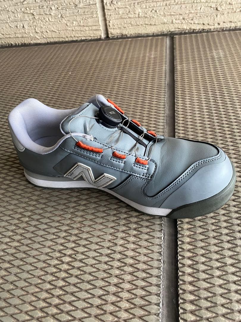 【ニューバランス】（26.5EEE）安全作業靴　グレー　人工皮革　BS-818