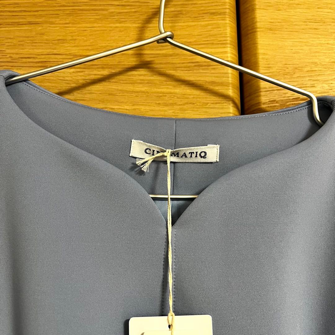 CINEMATIQ ストレッチハートネックワンピース ライトブルー Ｌ 新品