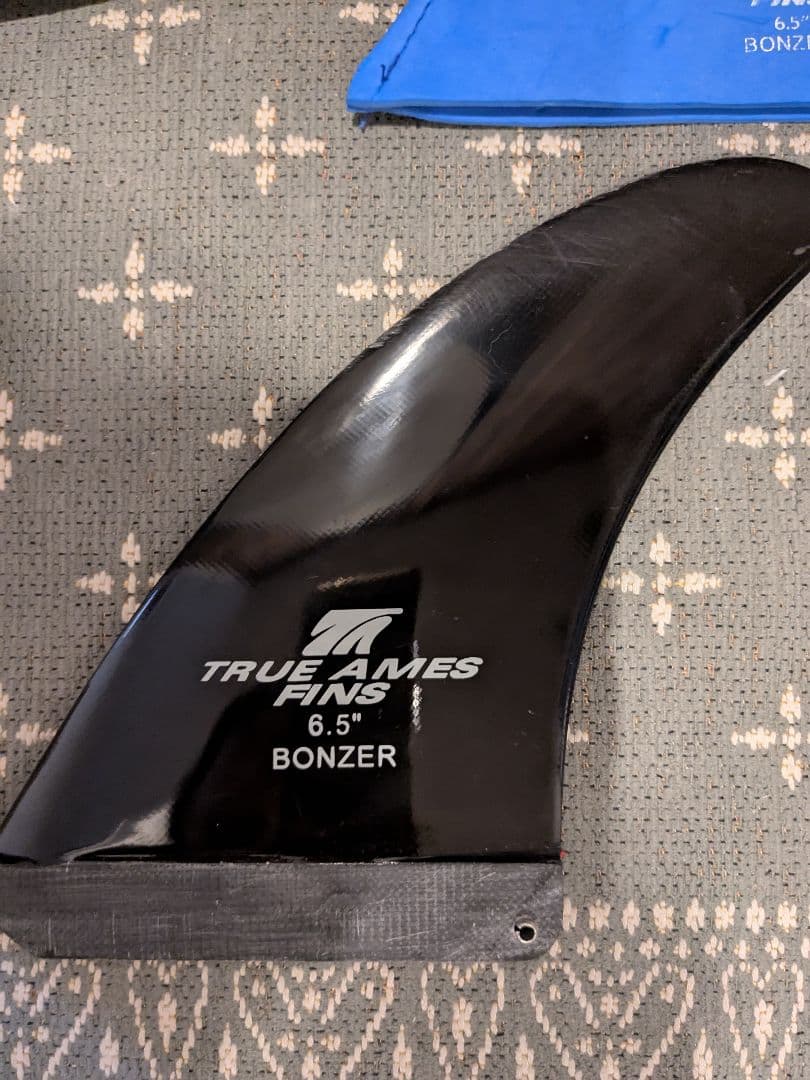 新品ボンザークアッドフィン付き✨T-STICK ミッドレングス6.5 ボンザー