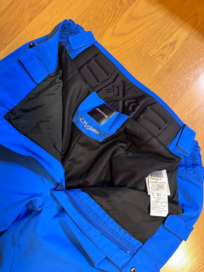 オンヨネ　REXXAM STOCKLI スキーウェア