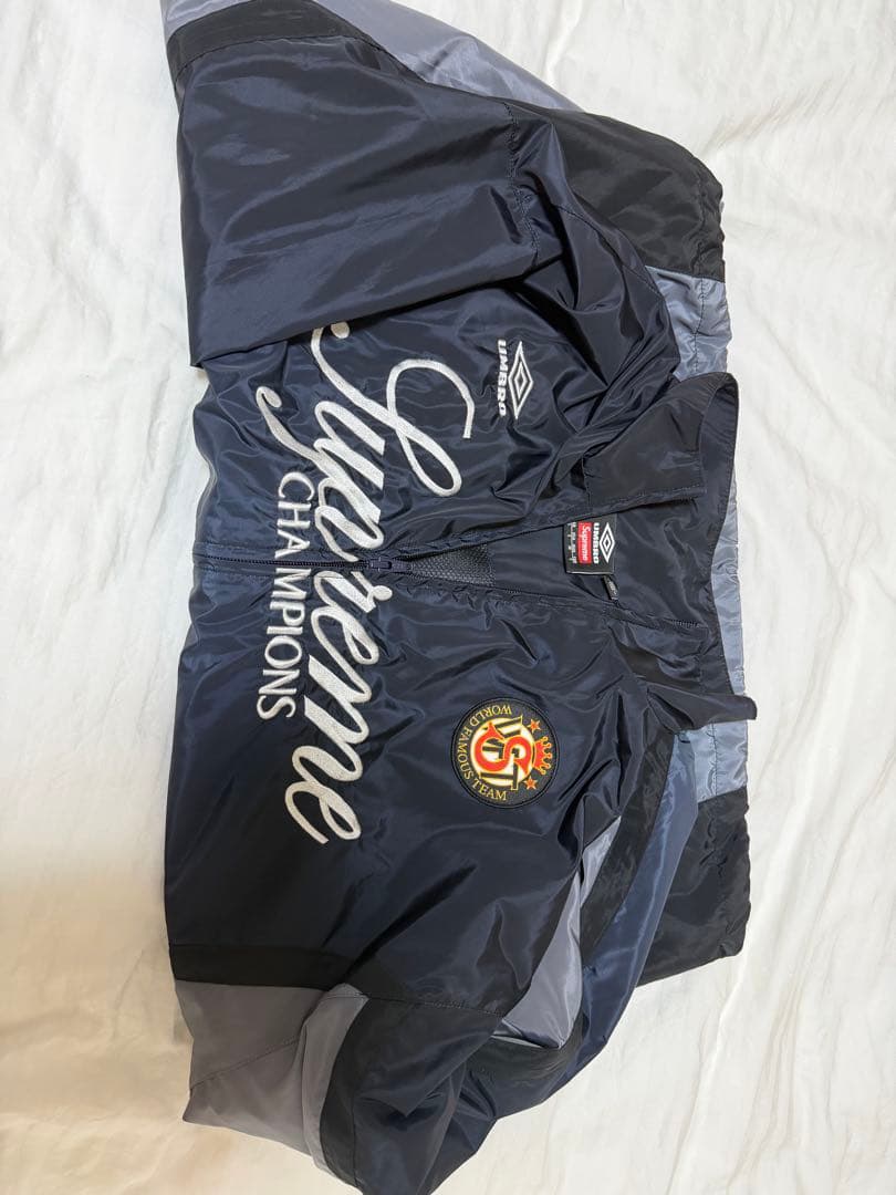 ウェア Supreme x Umbro Gradient Track Jacket