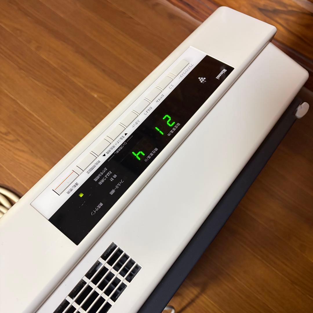 Rinnaiリンナイ RC-W4001NP ガスファンヒーター ホース付き