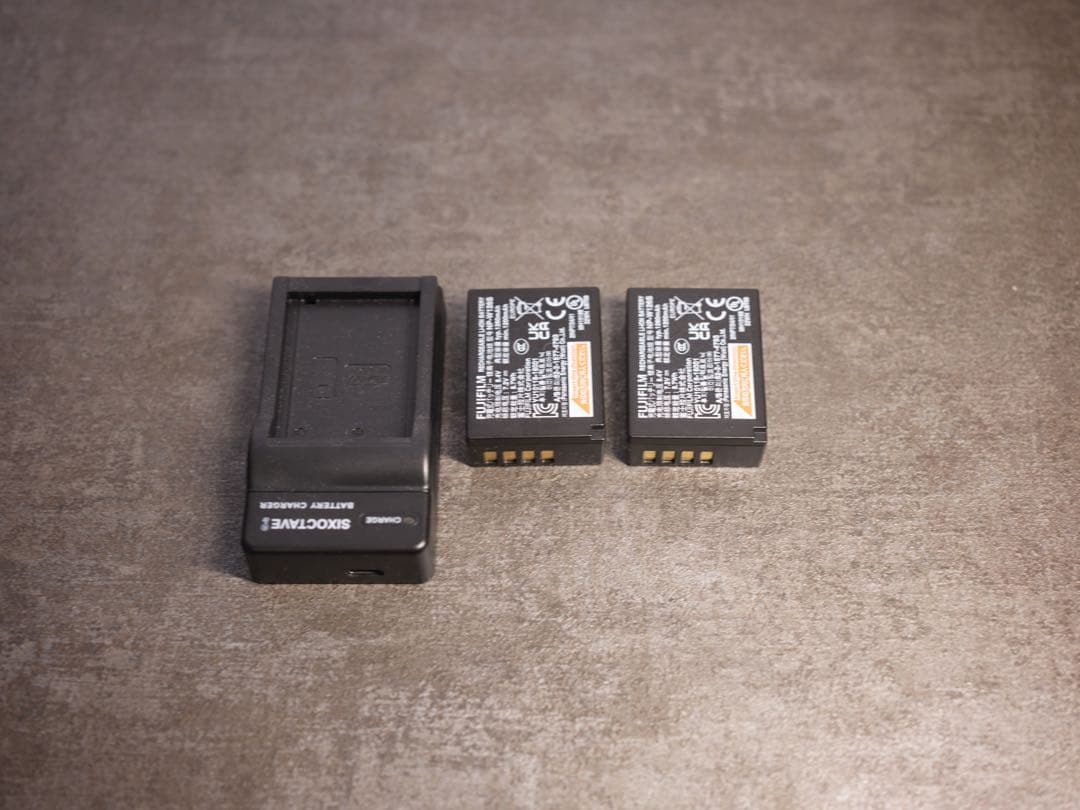 美品Fujifilm x-pro2 グリップ ・バッテリー2個 撮影2326枚