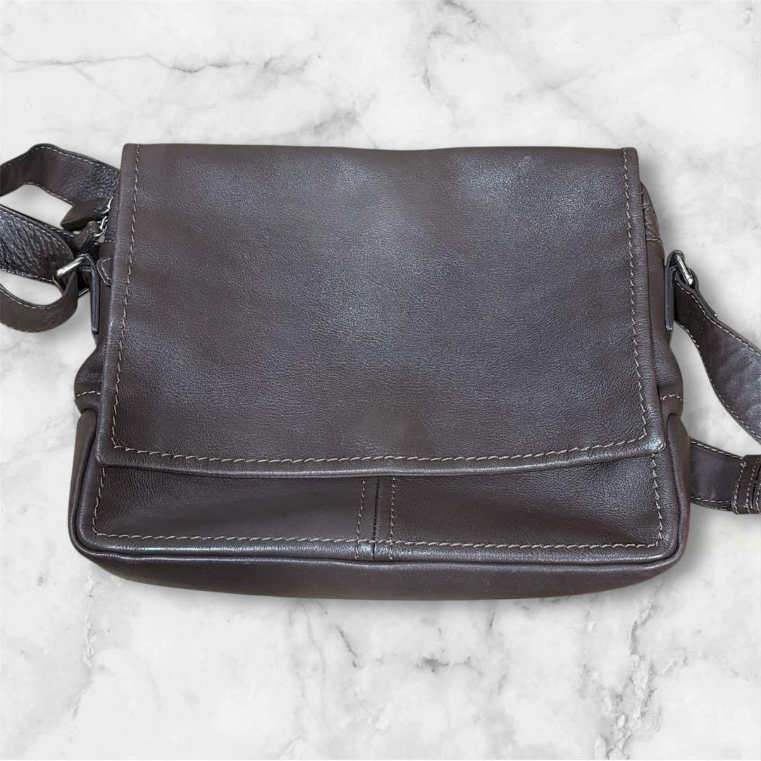 土屋鞄 メッセンジャーバッグ 肩掛け レザー キャメル フラップ ステッチ