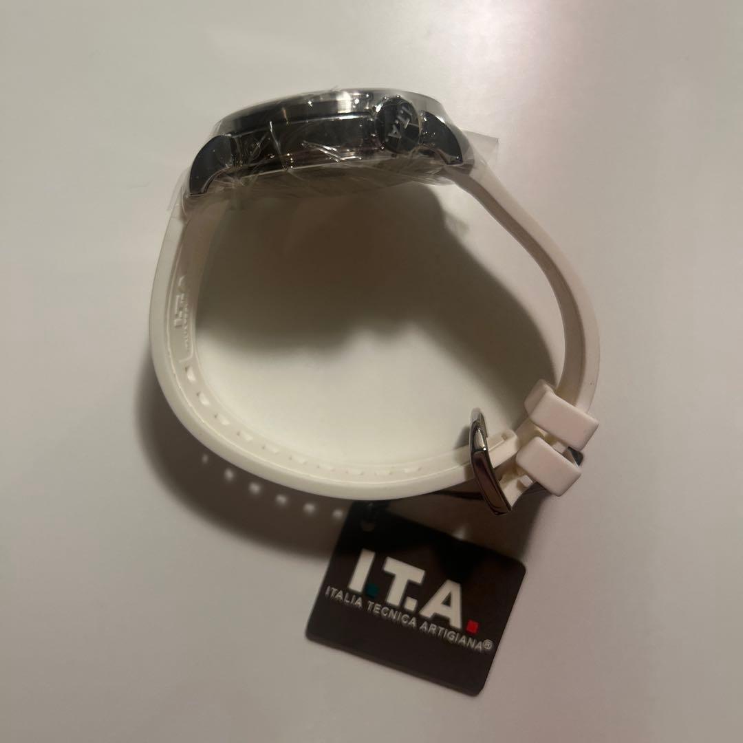 【着ぐるみジュニア】I.T.A. アイティーエー　カサノバビーチ　腕時計