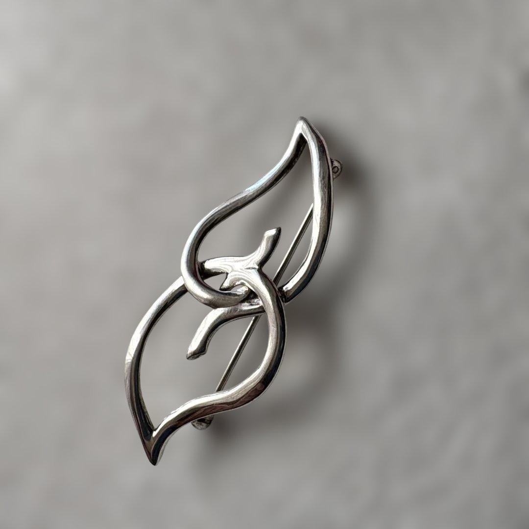 ✨TIFFANY brooch✨ティファニーブローチ ダブルリーフ ピンブローチ