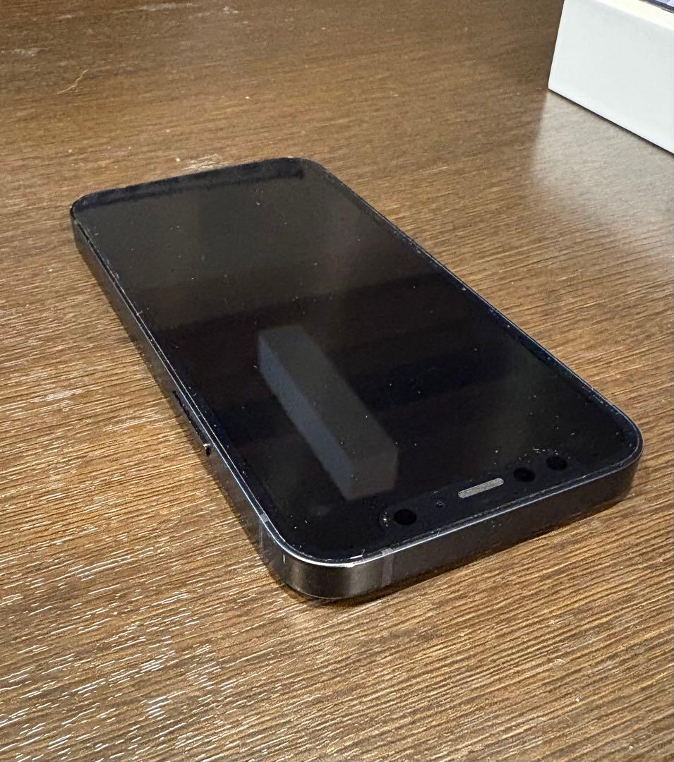 iPhone 12 ブラック 本体 フィルムと箱付き