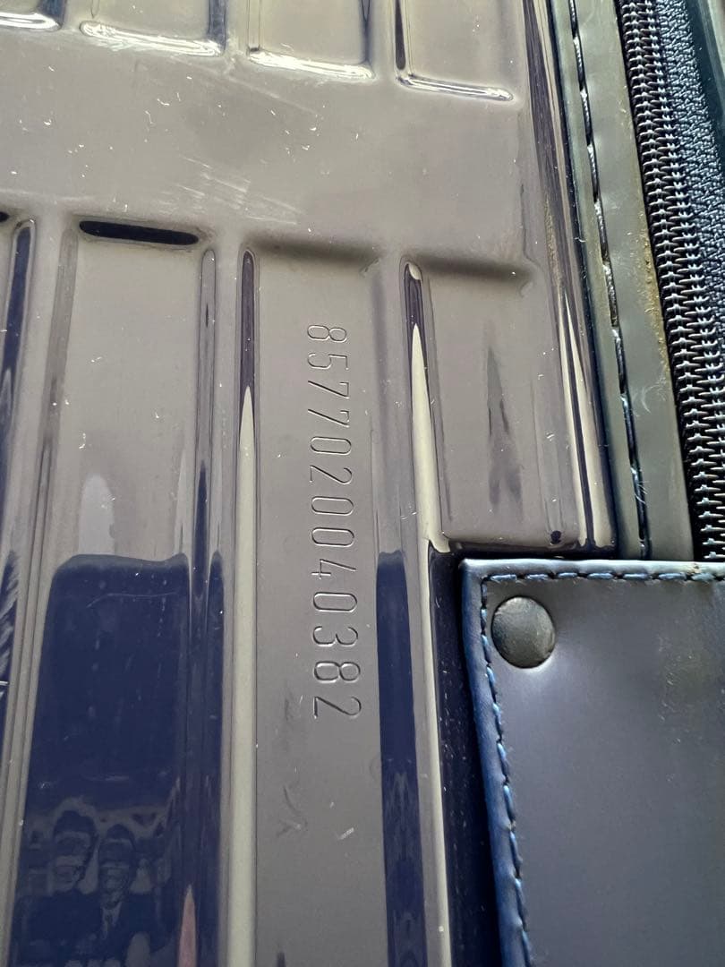 リモワ 82L サルサ2輪　857.70 中古スーツケース RIMOWA