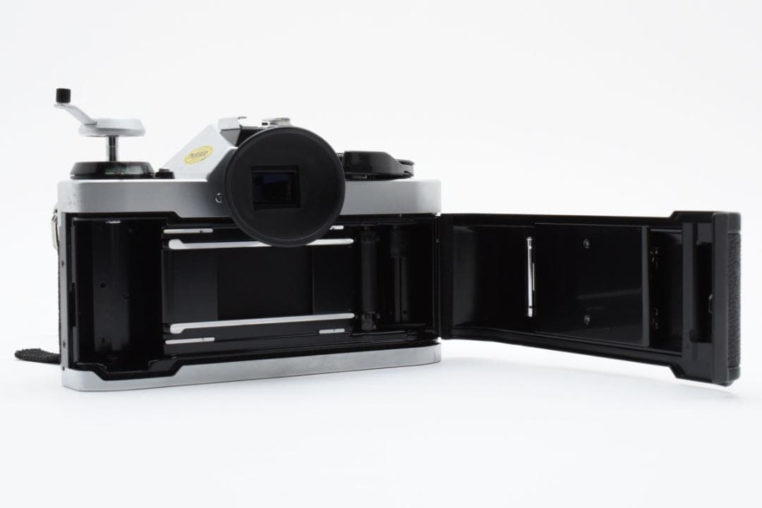 【美品】 Canon AE-1 Program + 50mm f1.8 s.c