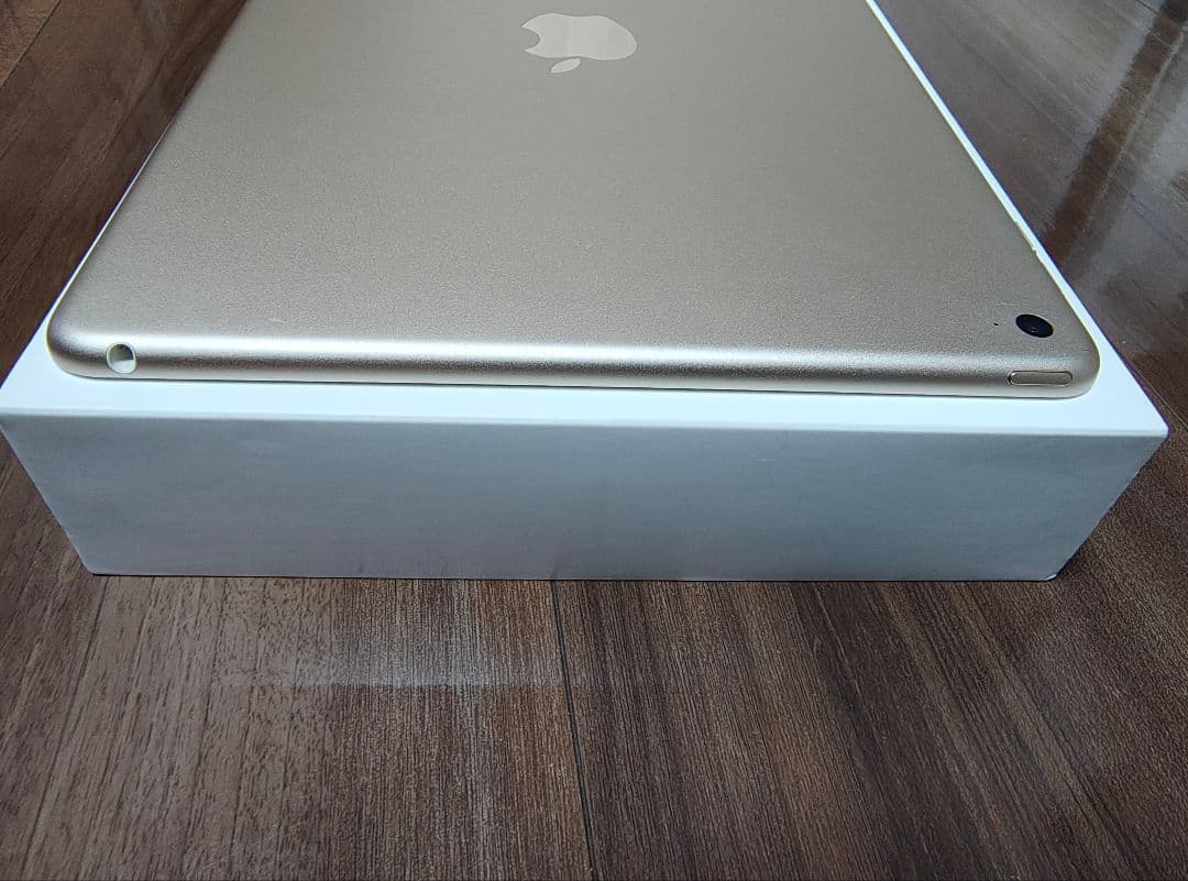 iPad Air 第２世代 64GB ゴールド 箱・付属品有り