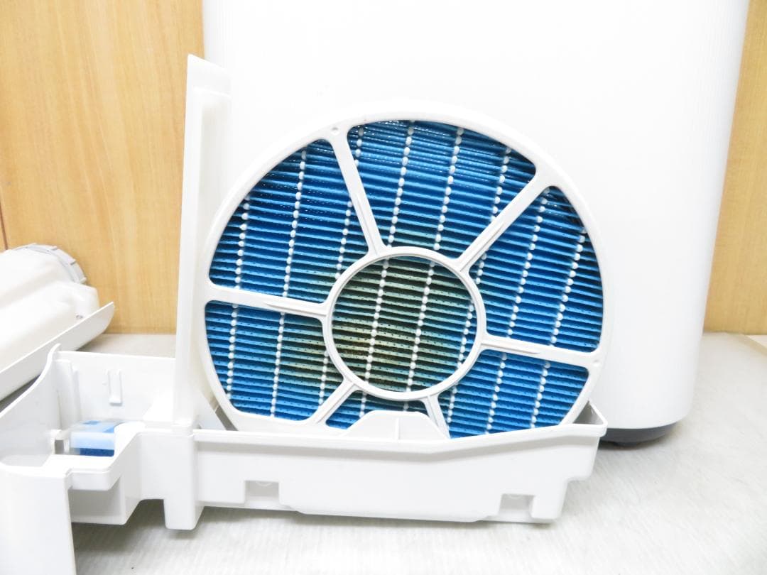 シャープ 2022年製 加湿空気清浄機 ～23畳 KC-N50-W